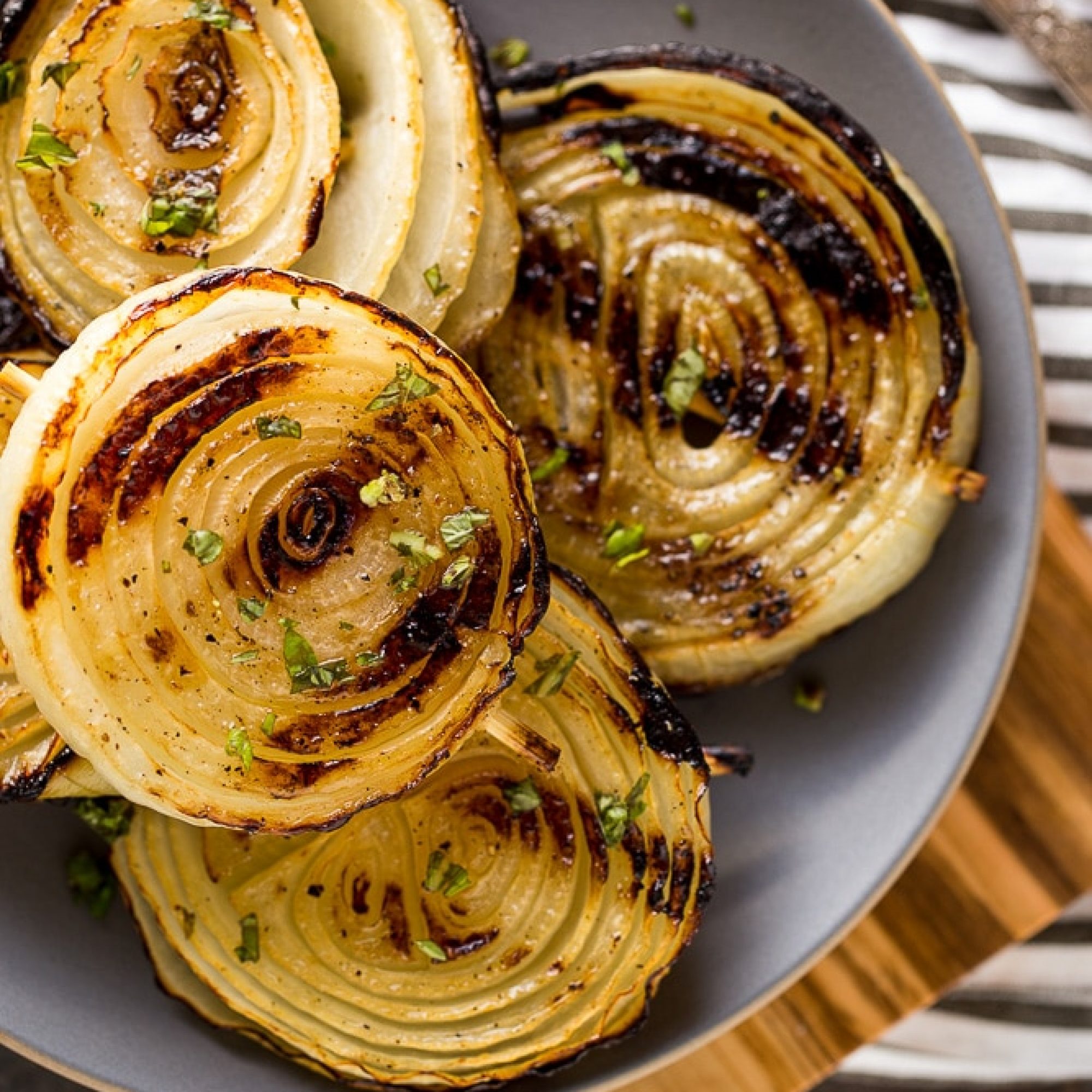 Beef Filled Onions – Baron – KnifeON